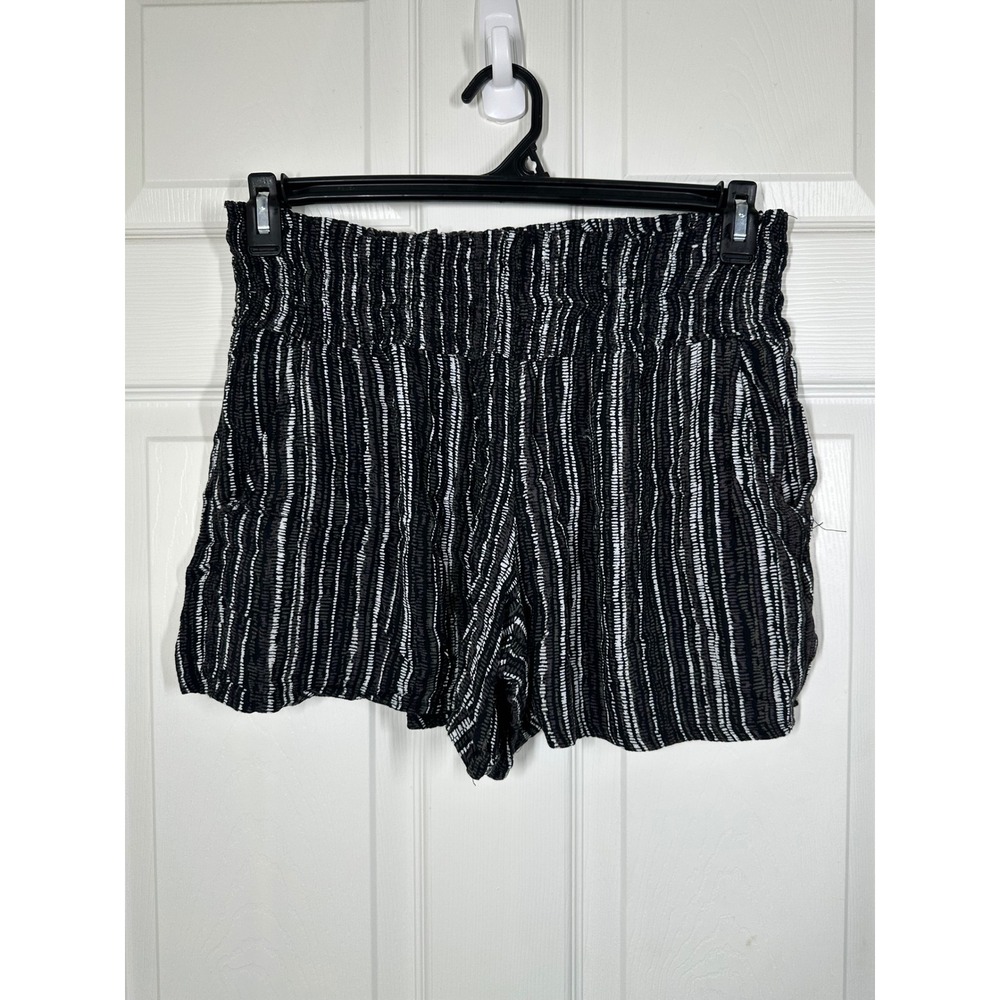 Three Dots Shorts Womens M Black White Striped Smocked Waist Casual Beach 7213